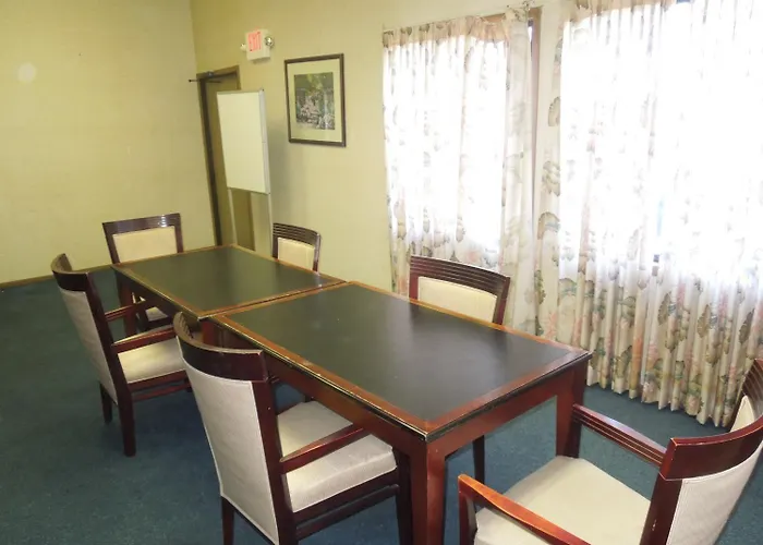 Xenia Country Inn