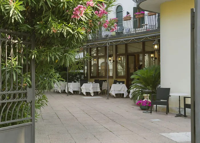 Hotel Villa Edera
