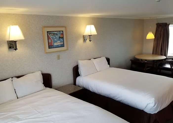Americas Best Value Inn Hyannis