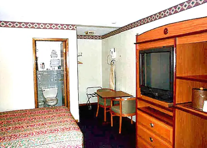 Wesley Inn & Suites