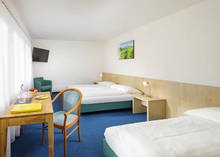 Central Hotel Post