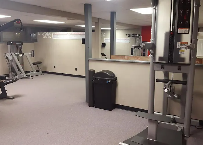 Super 8 By Wyndham Osceola Ia