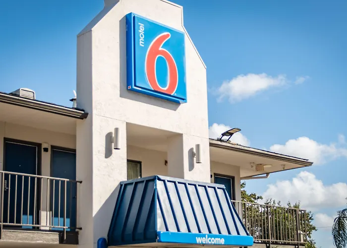 Motel 6-Ft. Pierce, Fl