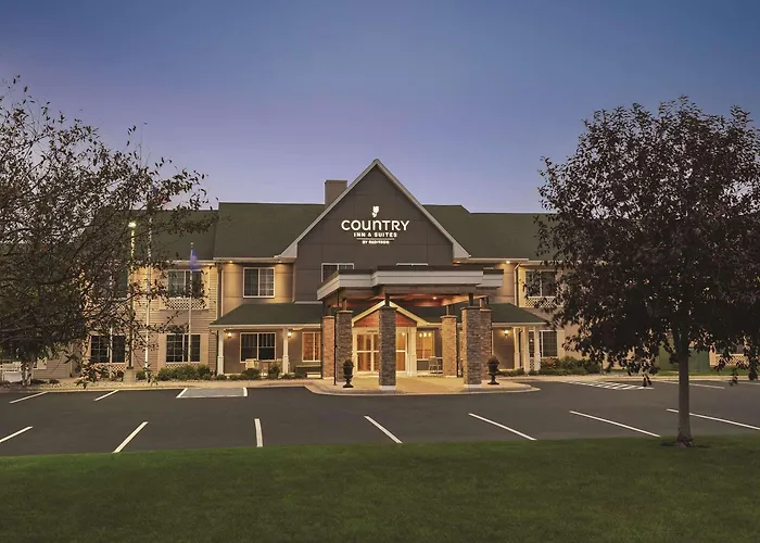 Willmar Hotels