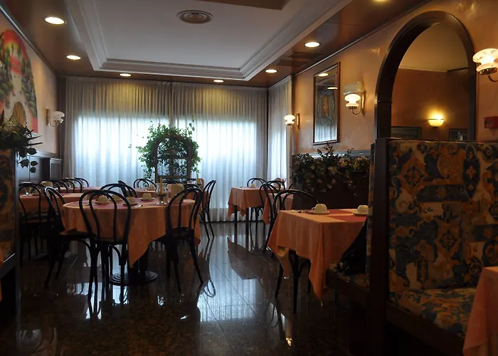 Hotel Roma