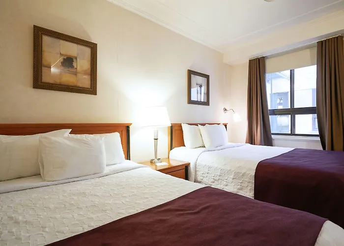 Hotel St-Denis