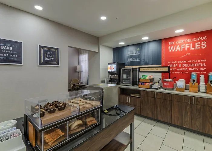 Hampton Inn & Suites-Florence Downtown