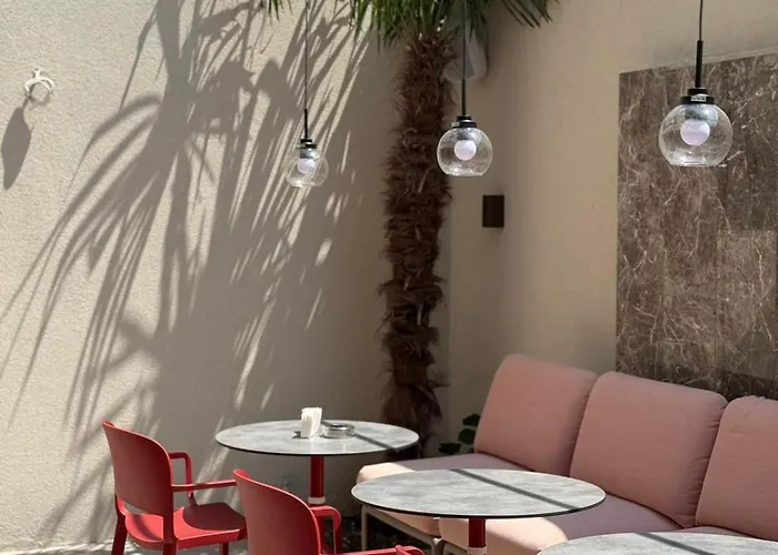 Hotel Mistral