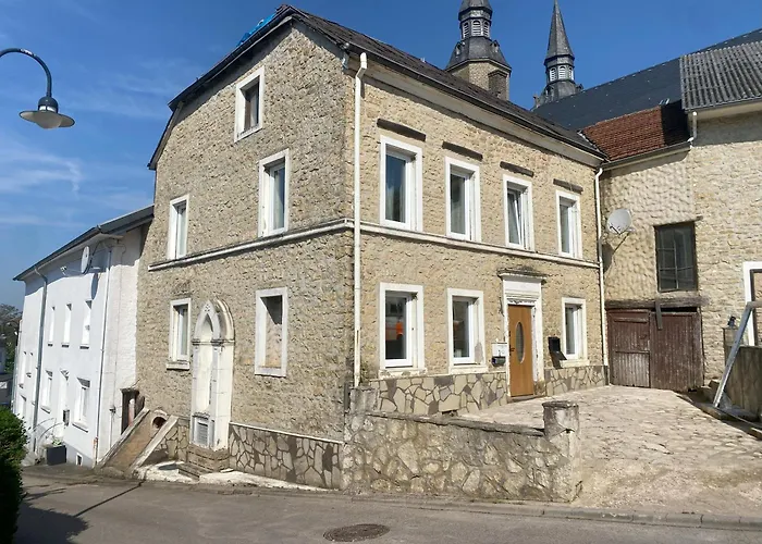 Helfant Luxembourg Deluxe Double Room 1