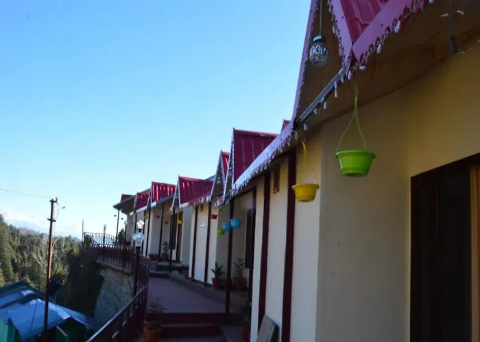 Aurevelle Kastura Resort Kanatal - Mountain View Rooms - 5 Min From Surkanda Devi Temple