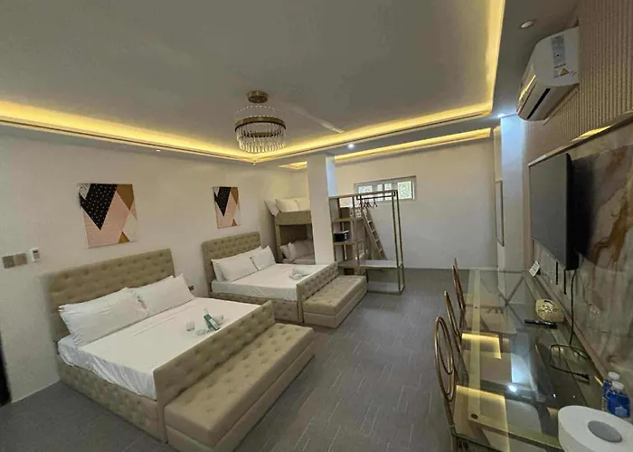 Golden Bliss hotel