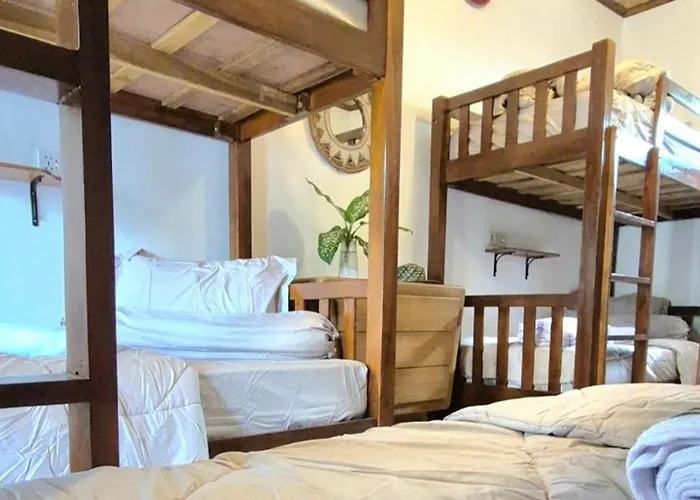 Elisa Hostel