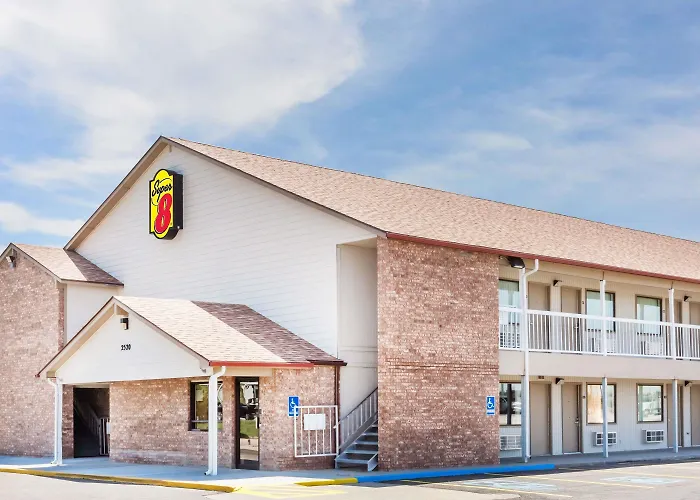 Super 8 By Wyndham Goodland