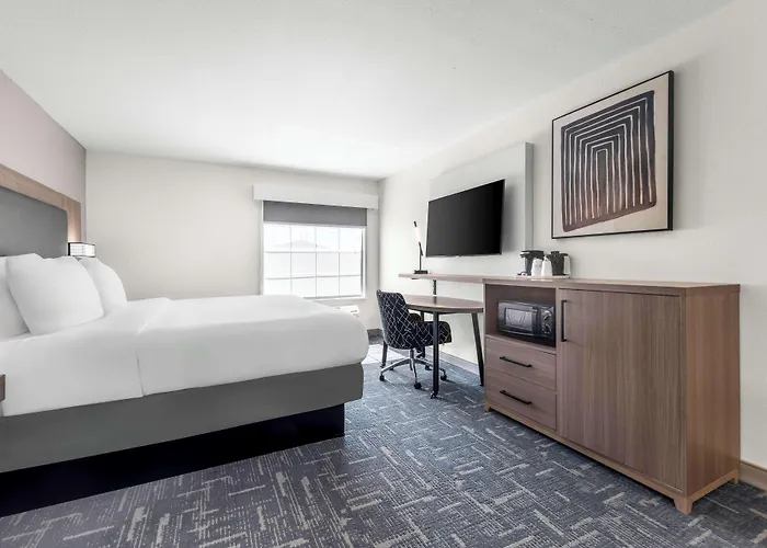 Best Western Acadia Hotel
