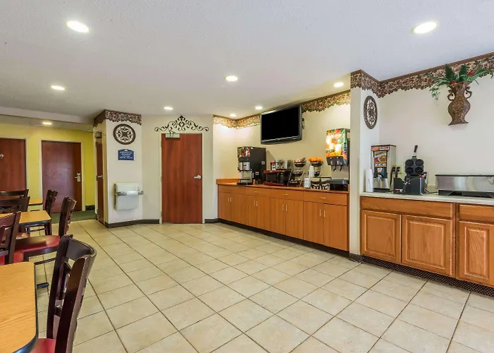 Microtel Inn & Suites By Wyndham Auburn