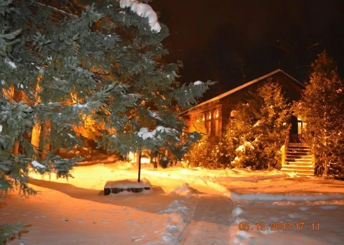 Auberge Alpine Inn