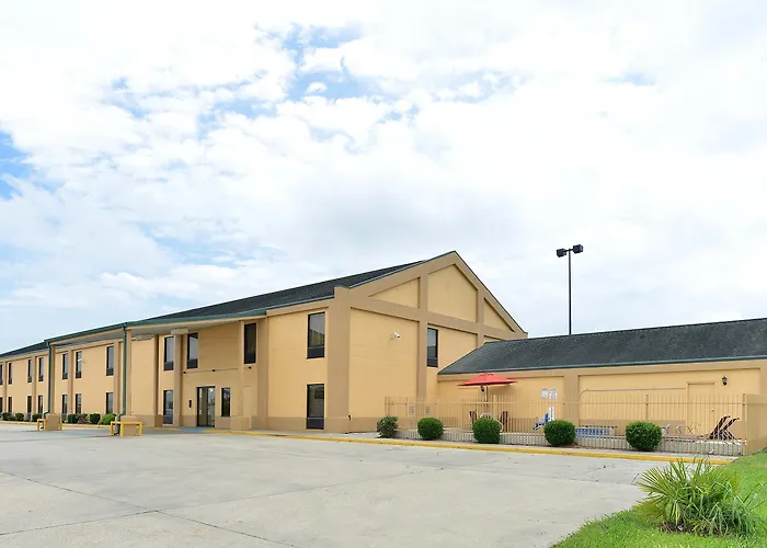 Executive Inn & Suites Breaux Bridge, La
