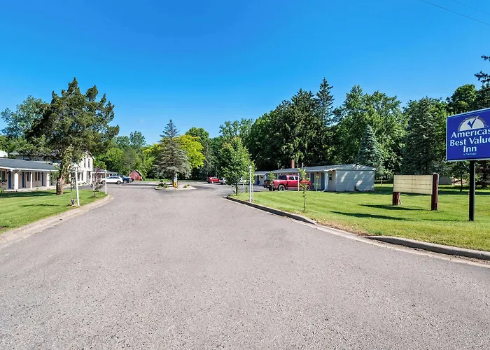 Americas Best Value Inn Jonesville/Hillsdale
