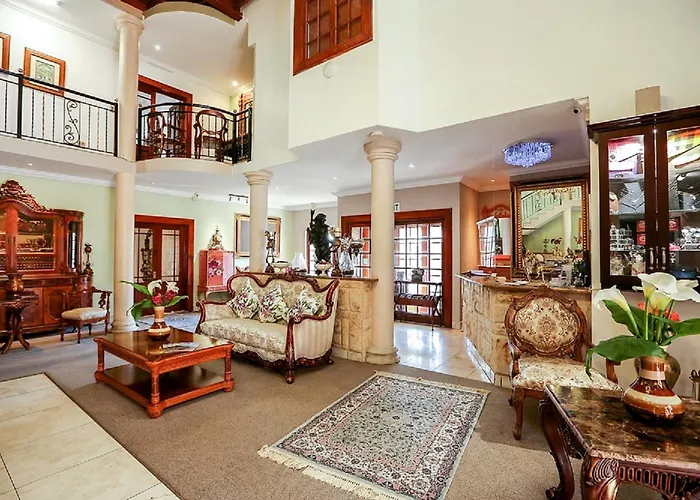 Misty Waves Boutique Hotel