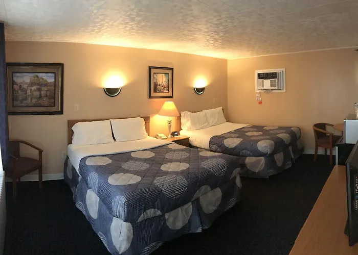Moonlite Motel
