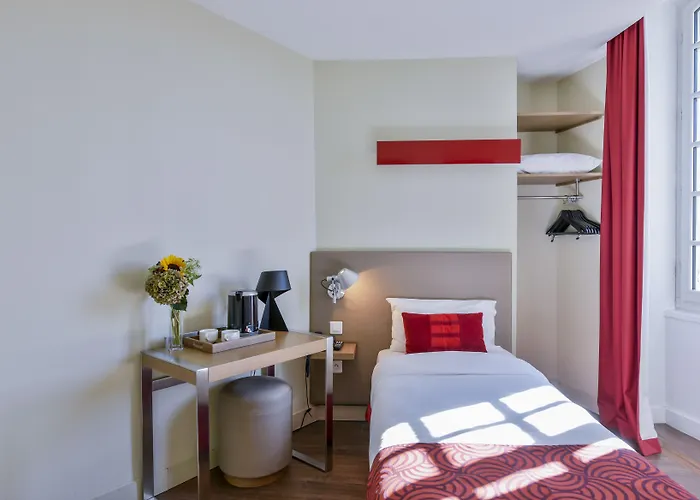 Hotel Bordeaux Clemenceau By Happyculture