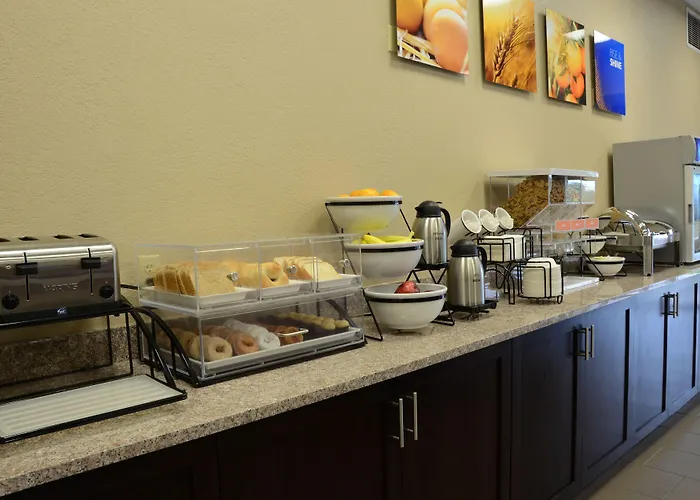 Comfort Inn & Suites Cave City