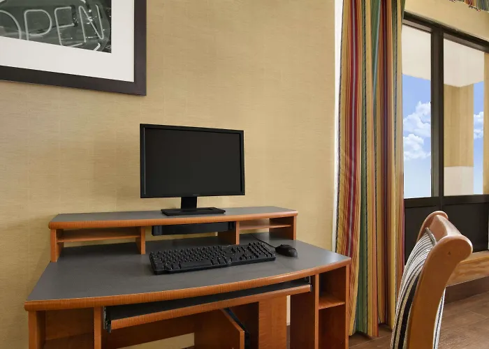 Super 8 By Wyndham Oxford