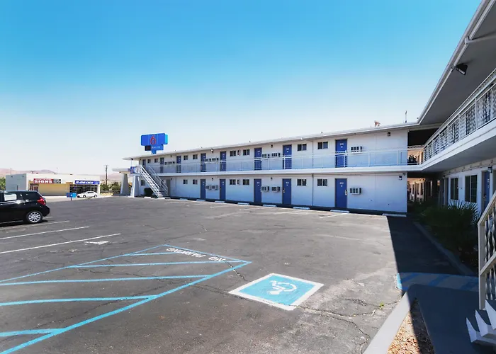 Motel 6-Barstow, Ca - Route 66