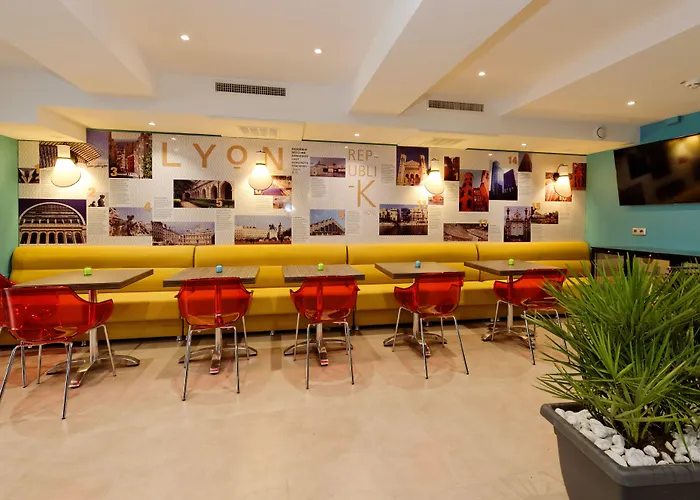 Republik Hotel