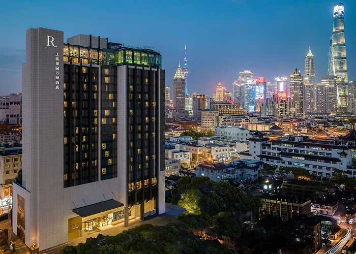 Renaissance Shanghai Yu Garden Hotel