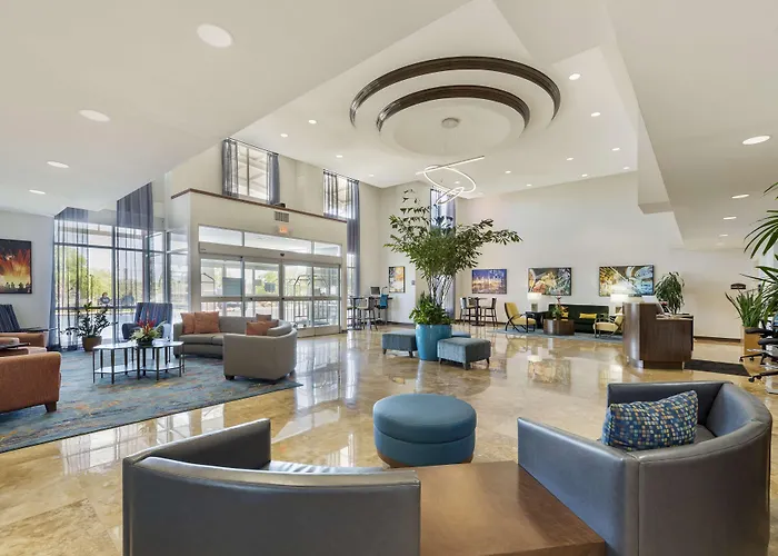 Best Western Plus Henderson Hotel
