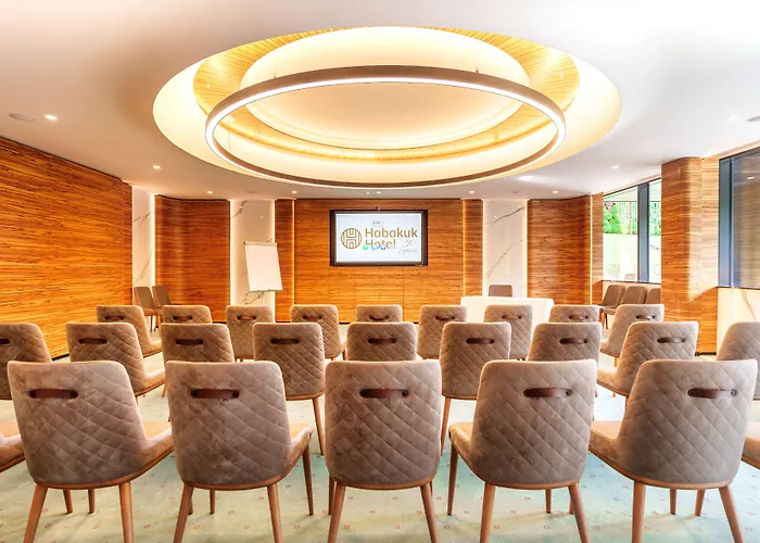 Habakuk Wellness & Event Hotel