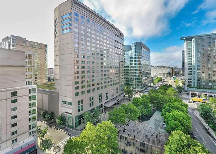 Renaissance Boston Seaport District