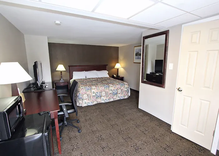 Pine Grove (Schuylkill County) Motels
