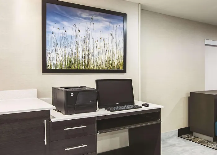 La Quinta By Wyndham Walker - Denham Springs