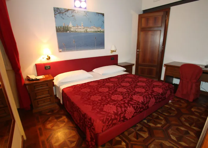 Hotel Antica Dimora, Mantegnahotels