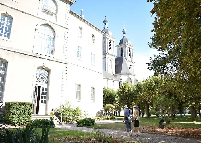 Hotel De L'Abbaye Des Premontres