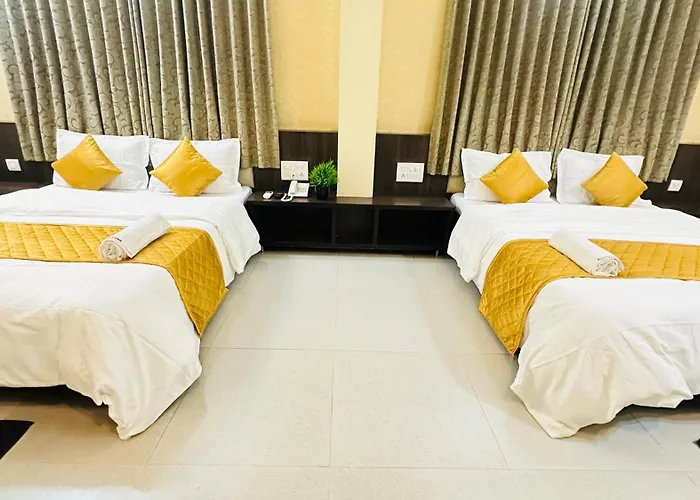 Hotel Sai Gurusthan