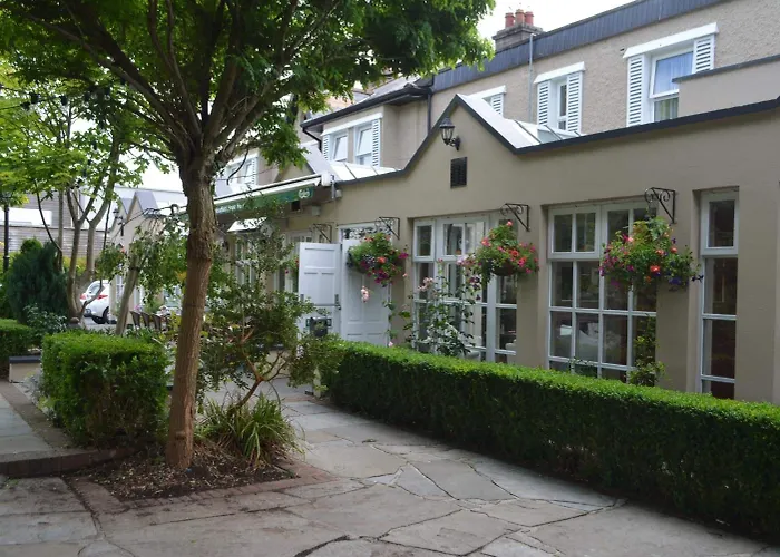 Woodfield House Hotel