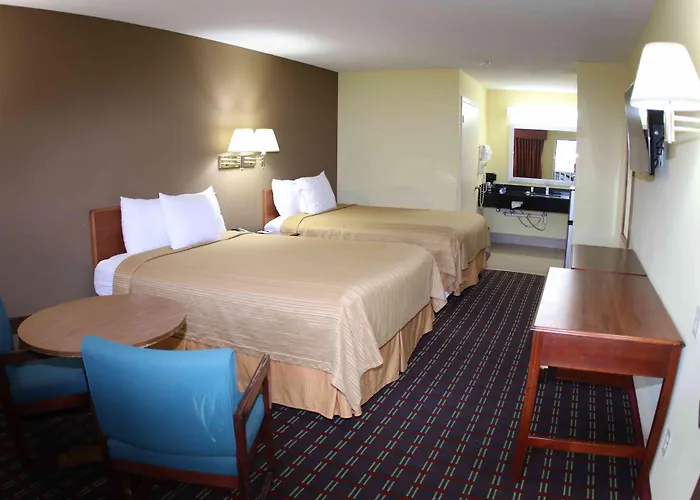 Loyalty Inn Hawkinsville