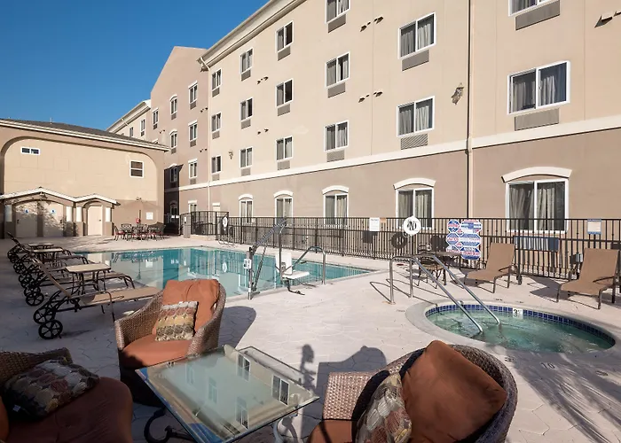 Holiday Inn Express Hotel & Suites Los Angeles Airport Hawthorne By Ihg