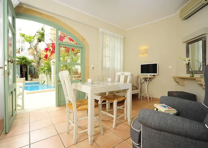 Mythos Suites Boutique Hotel