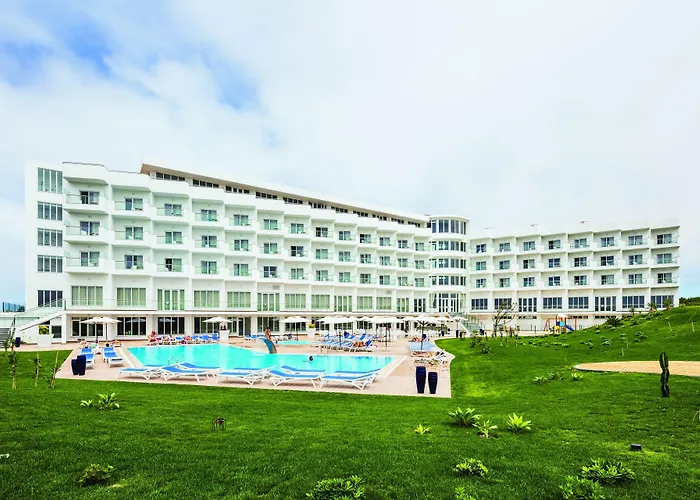 MH Peniche