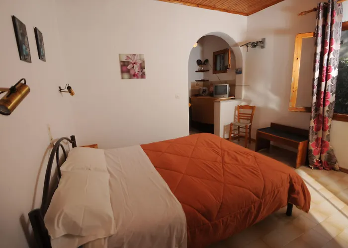 Ipsia Apartments