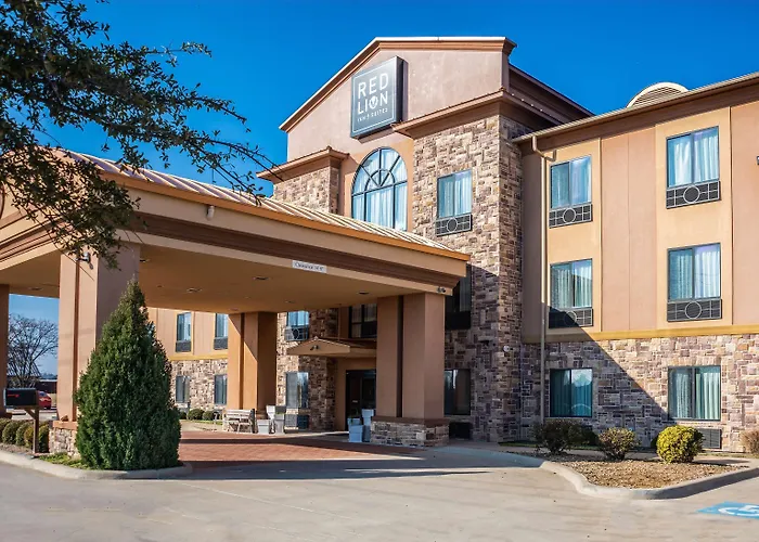 Red Lion Inn & Suites Mineral Wells