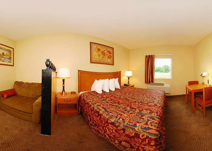 Econo Lodge Inn & Suites Rockmart