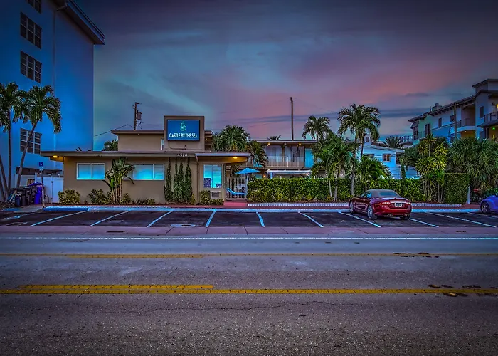 Castle By The Sea Motel