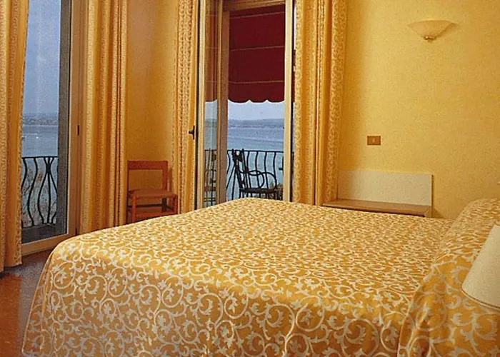 Hotéis em Sirmione