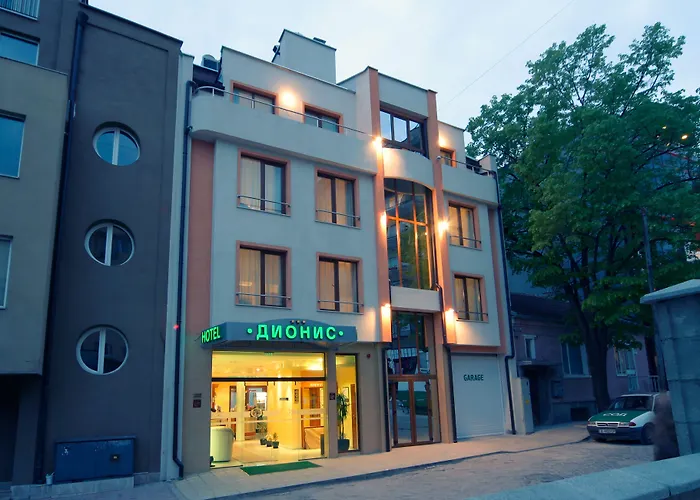 Dionis Hotel