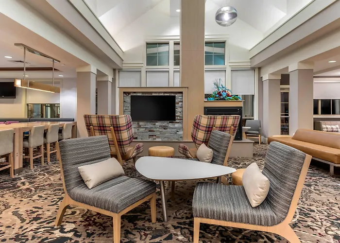 Columbus Beach hotels